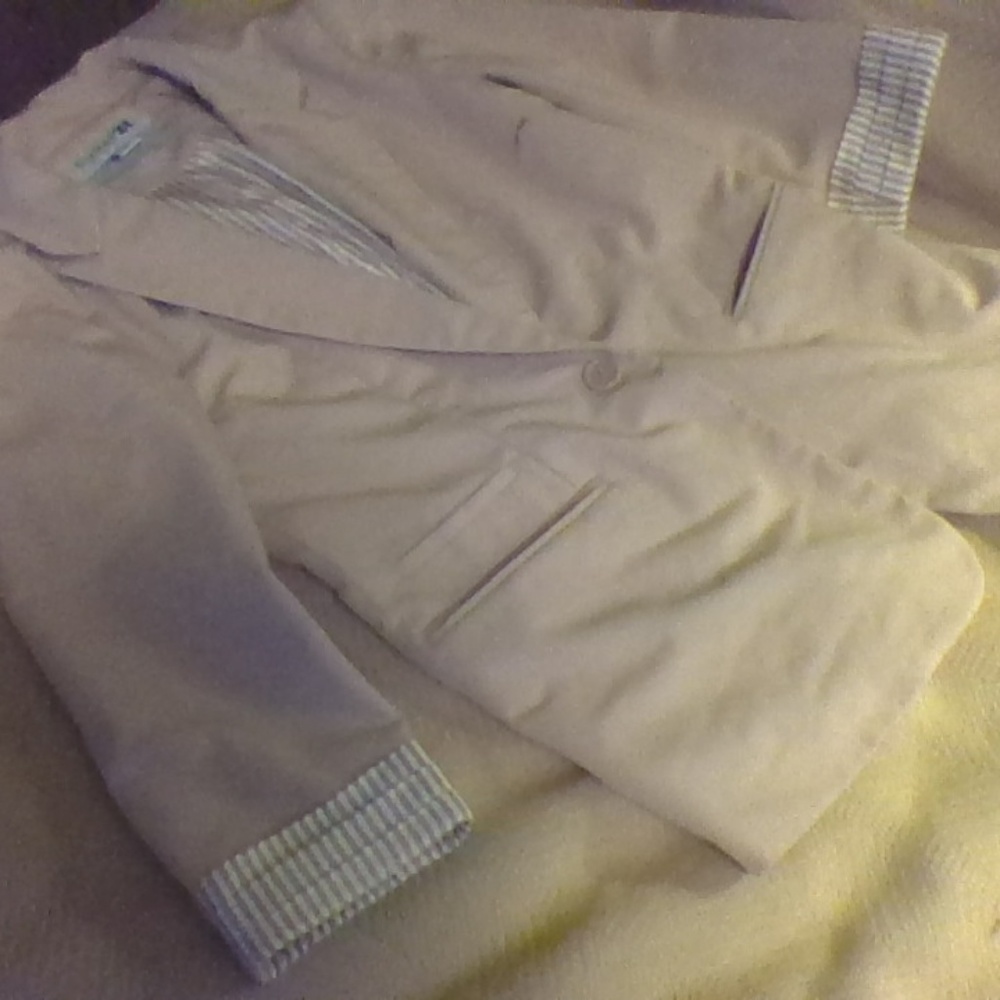 Tan striped cuff blazer with pockets